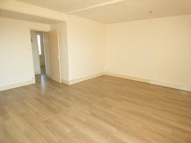 photo1